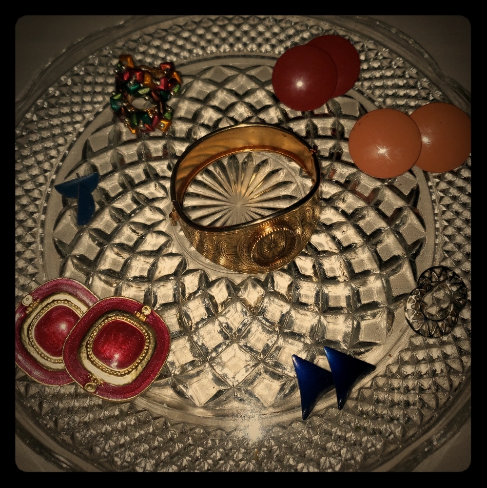 Vintage earrings with a vintage bracelet